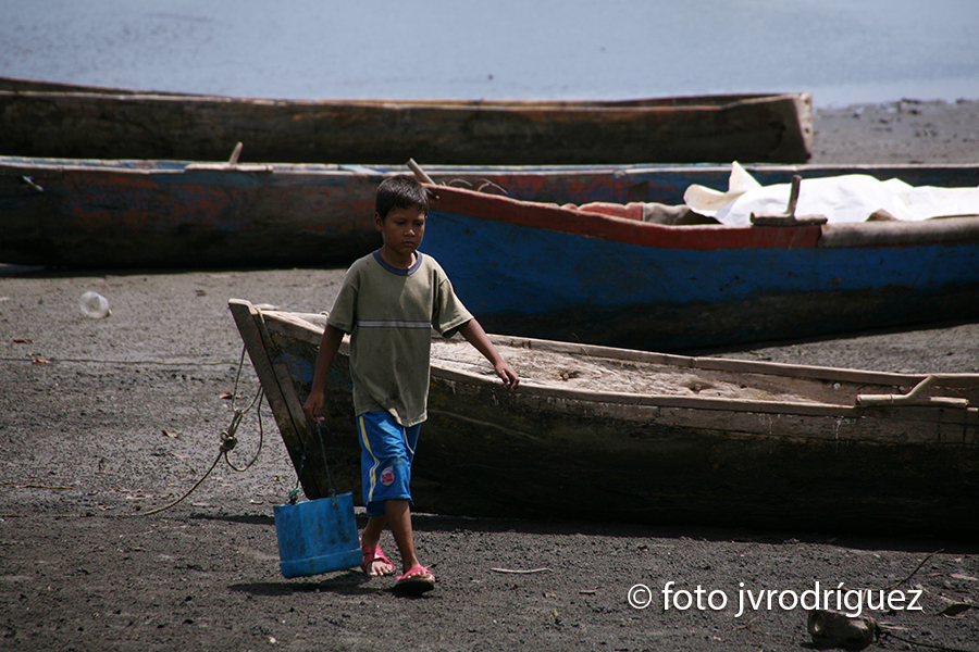Trabajo infantil, pescador, JV Rodríguez